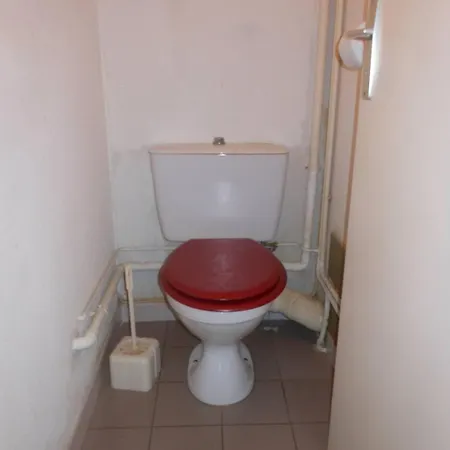 Appt 2 Pces Mez 40m2 + Terrasse 7m2 Ref 4009 *