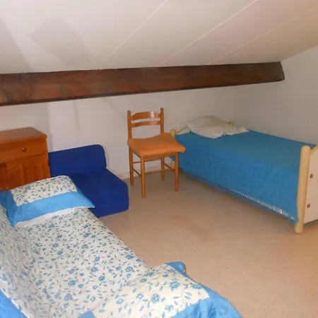 Appt 2 Pces Mez 40m2 + Terrasse 7m2 Ref 4009 *