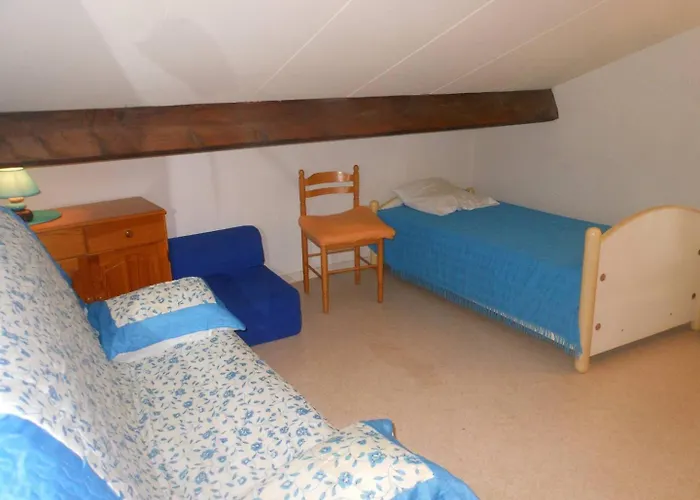 Appt 2 Pces Mez 40m2 + Terrasse 7m2 Ref 4009 *